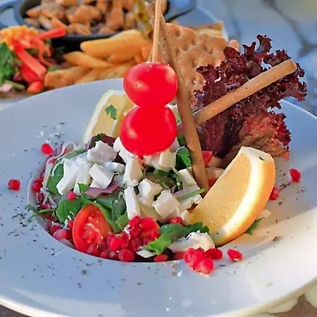 West Coast Boutique Hotel